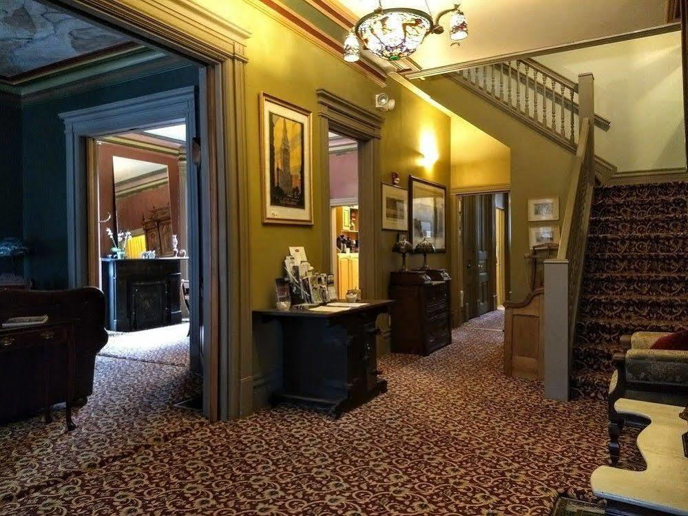 Stone Gables Inn Cleveland Exterior photo